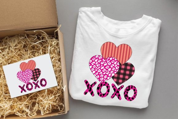 Xoxo Valentine Groovy SVG Graphics & T-Shirt Designs